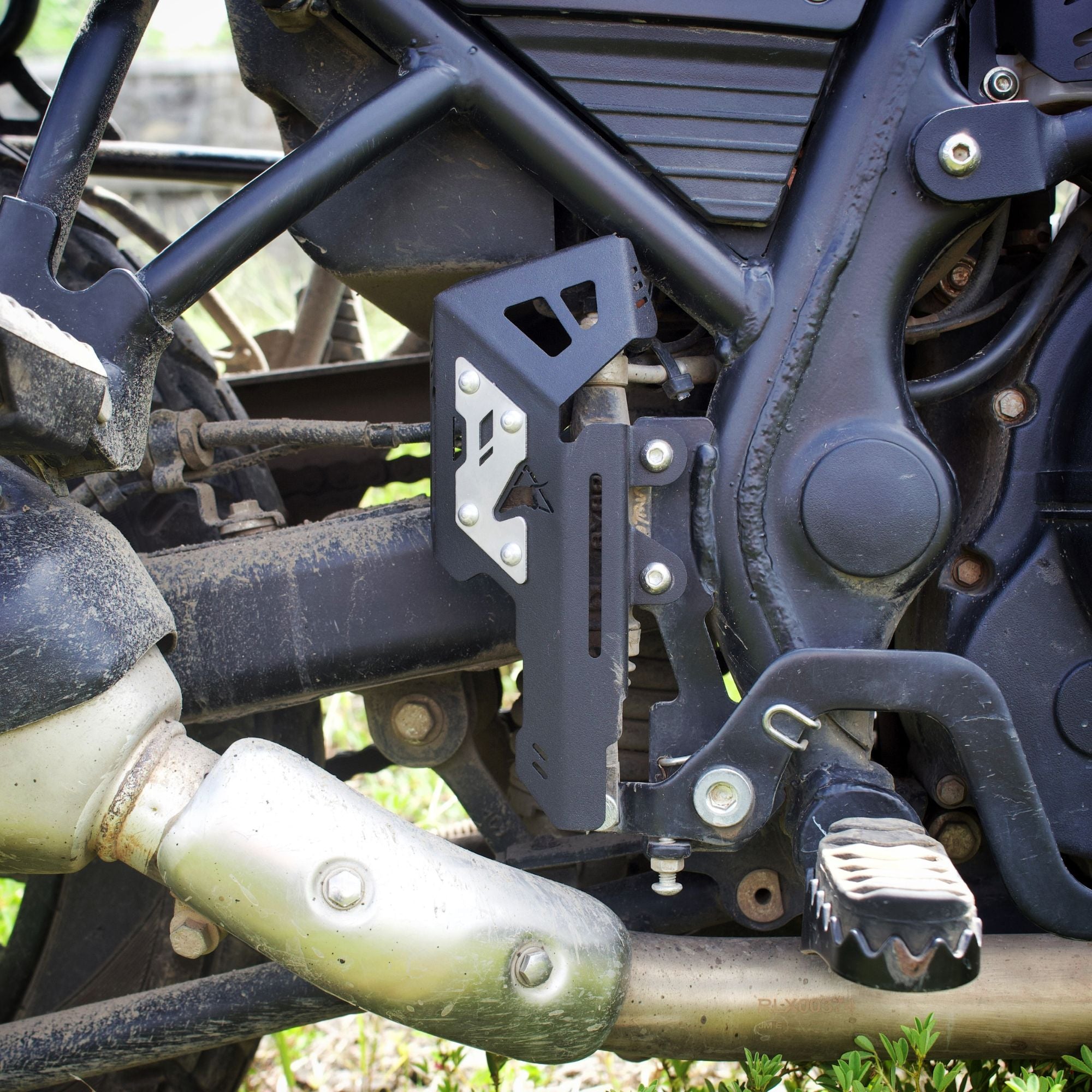 Auto Engina Master Cylinder Guard V.2.0 for RE Himalayan 411