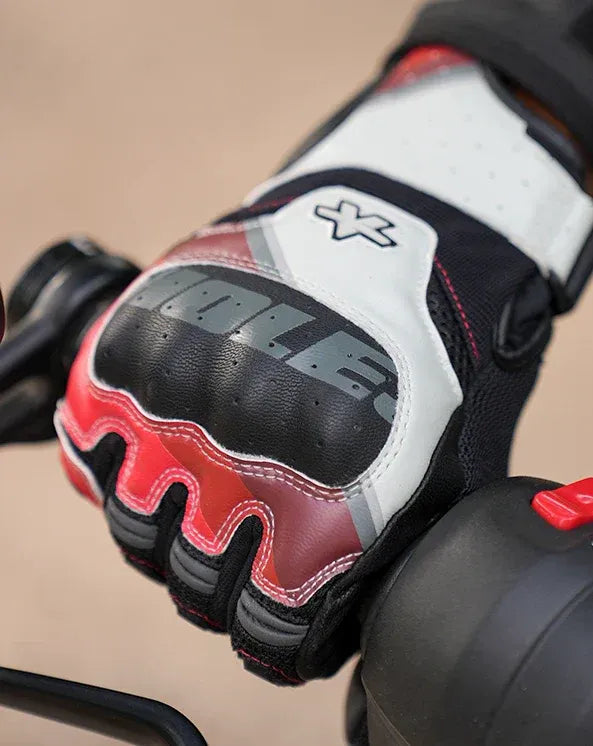 VIATERRA HOLESHOT PRO – SEMI GAUNTLET HYBRID RIDING GLOVES